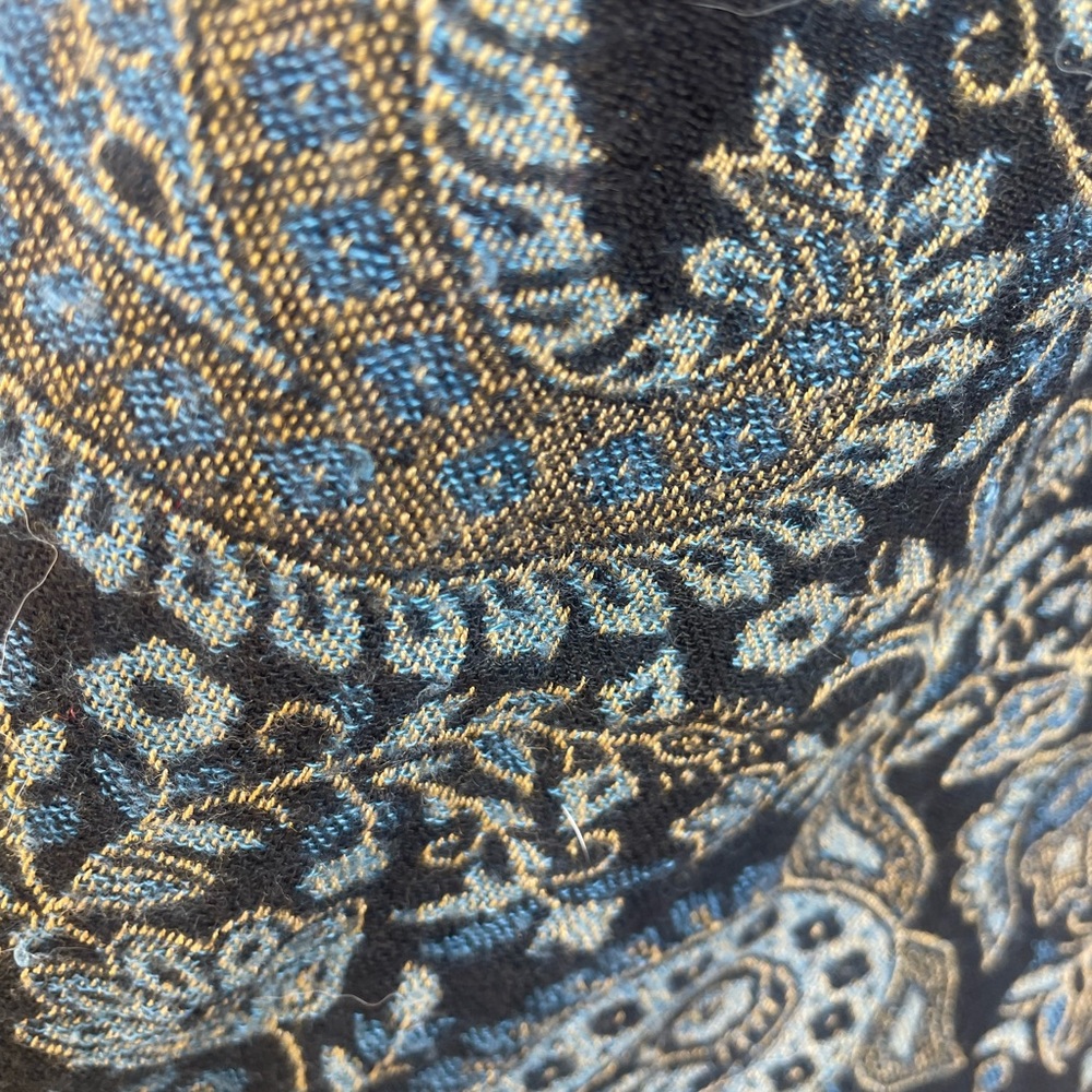 SJ Collection Shawl - Picture 8 of 8